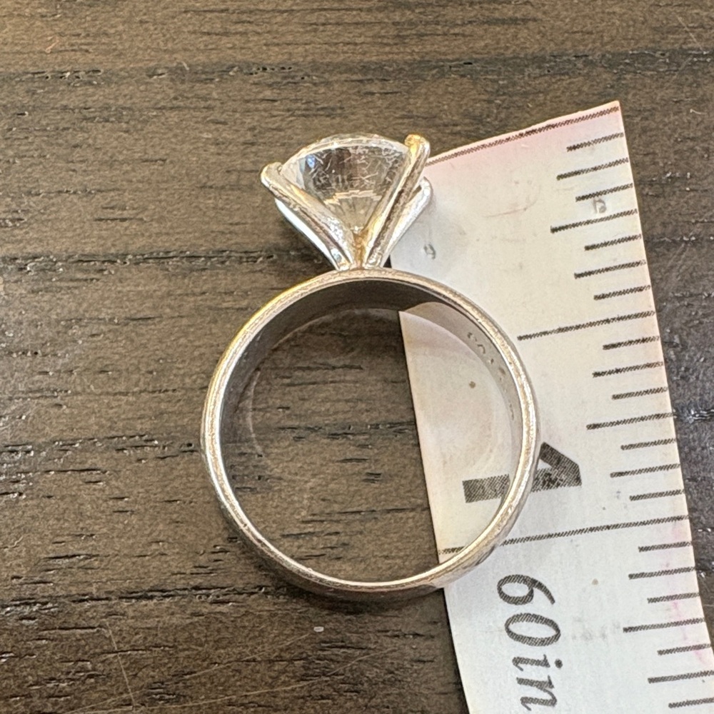 Elegant Sterling Silver With Big Zirconia Women's Ring - Picture 3 of 5